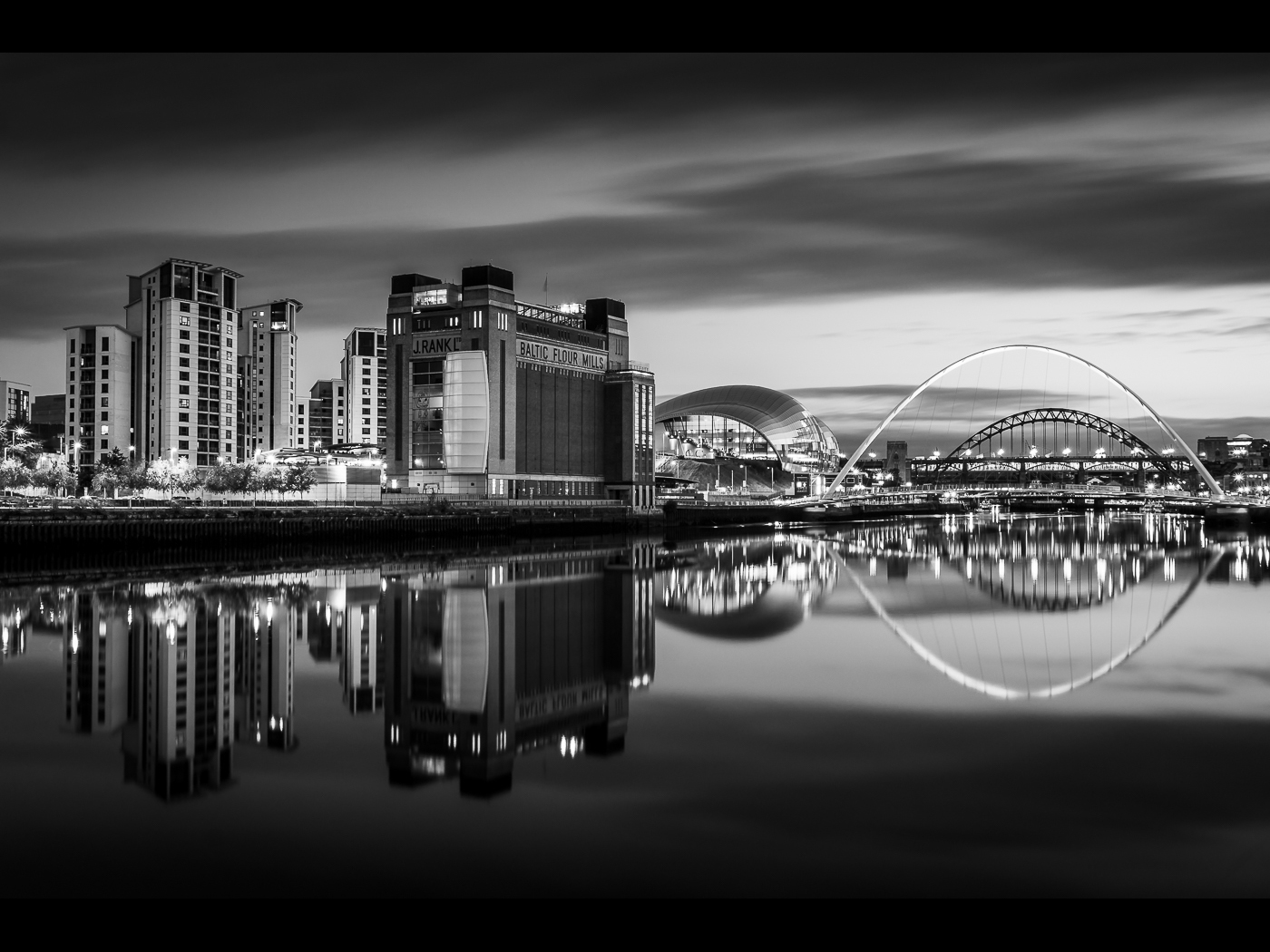Dusk Over the Tyne By Alex White