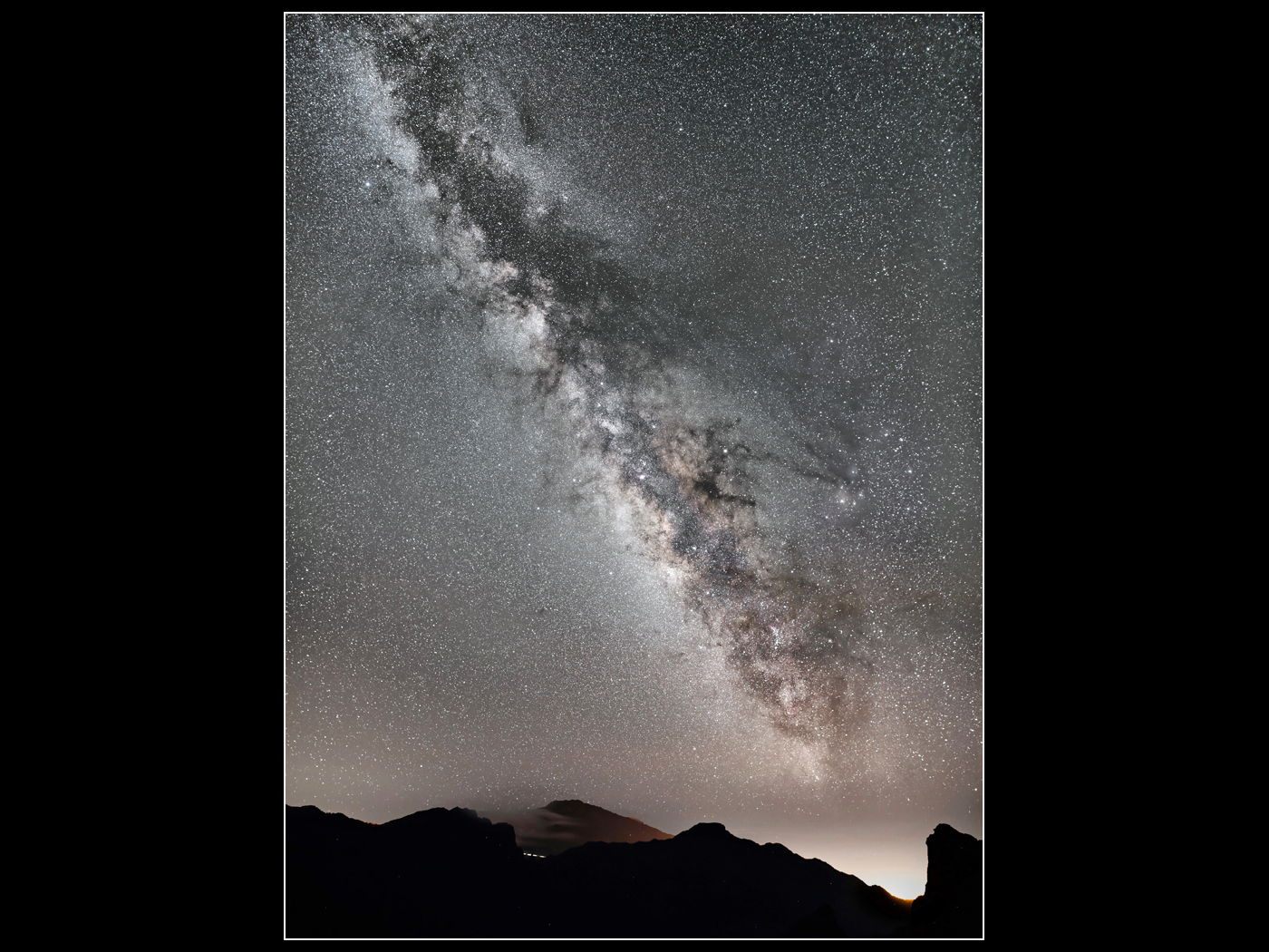 Milky Way over La Palma by David Tolliday