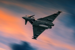 03_Typhoon fly by